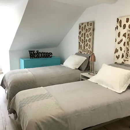 3 Bedrooms @ Principe Real Διαμέρισμα
